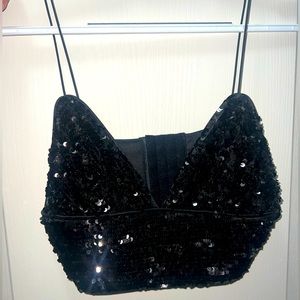 Black Sequin Forever 21 bralette 🖤